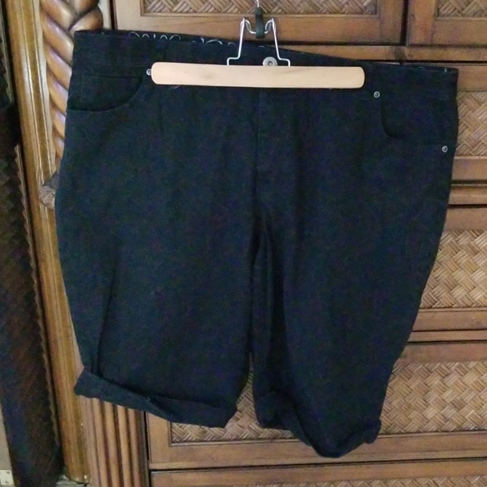 Long shorts
